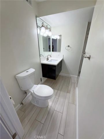 6665 Franklin Avenue 6, Los Angeles, CA 90028