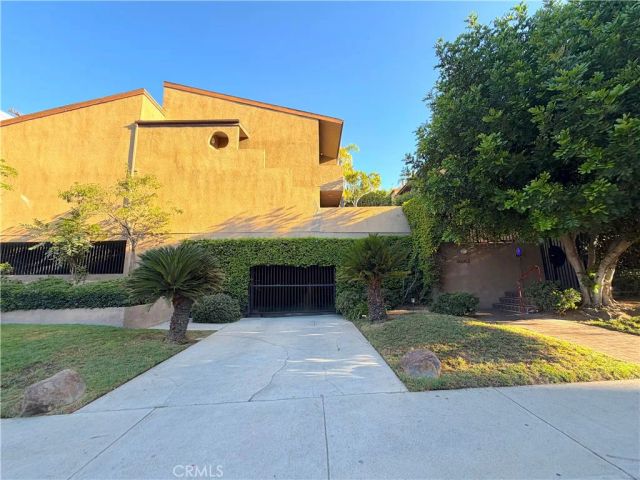 6665 Franklin Avenue 6, Los Angeles, CA 90028