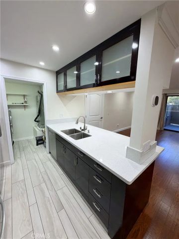6665 Franklin Avenue 6, Los Angeles, CA 90028