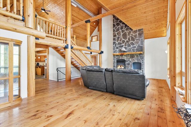 3170 Humbug Creek Road, Applegate, OR 97530