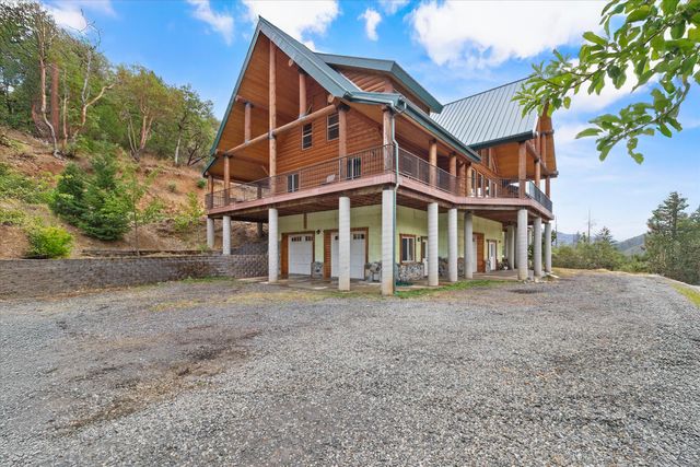 3170 Humbug Creek Road, Applegate, OR 97530