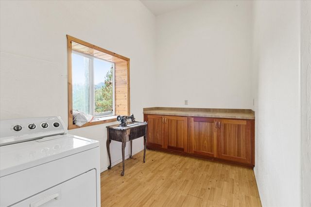 3170 Humbug Creek Road, Applegate, OR 97530