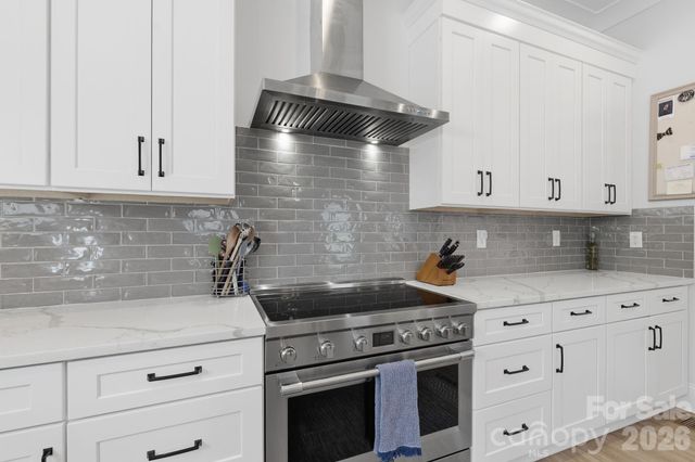 326 Belton Street, Charlotte, NC 28209