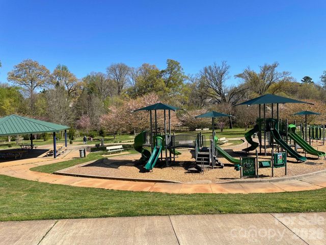 326 Belton Street, Charlotte, NC 28209