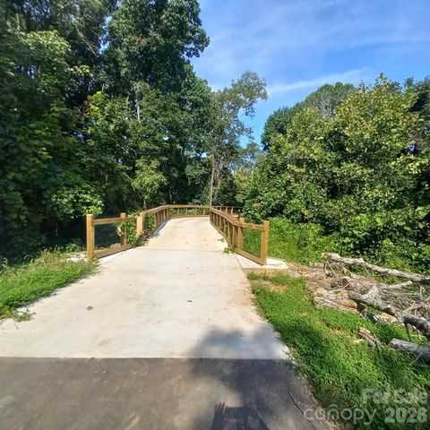326 Belton Street, Charlotte, NC 28209