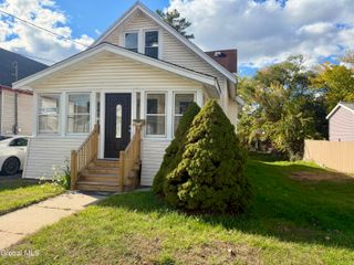 1732 Avenue H, Schenectady, NY 12304