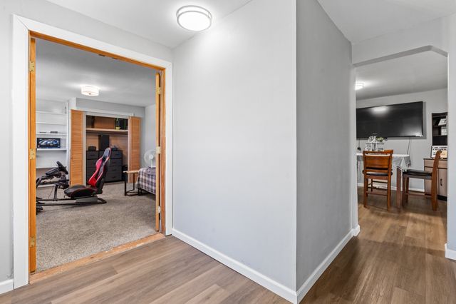 805 S 3rd Street, Grandview, TX 76050