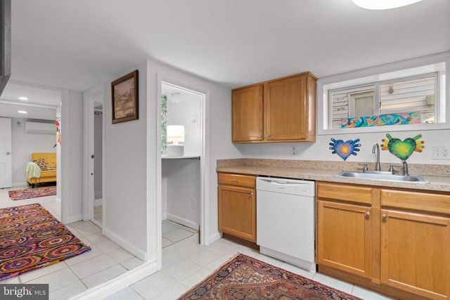 4004 INGRAHAM ST, Hyattsville, MD 20781