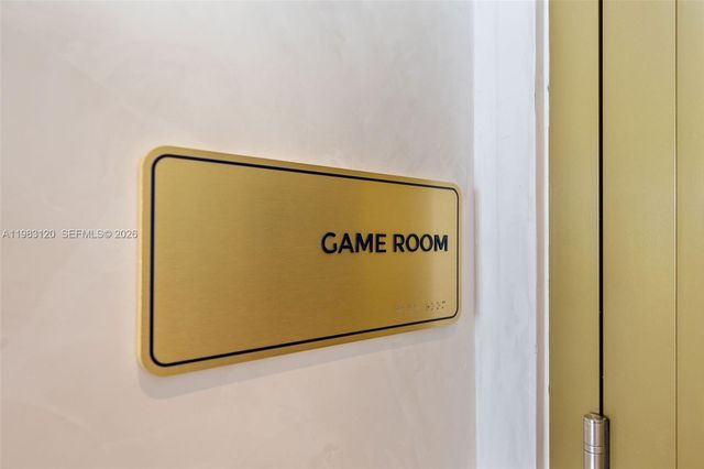 2678 Tigertail Ave 1705, Miami, FL 33133