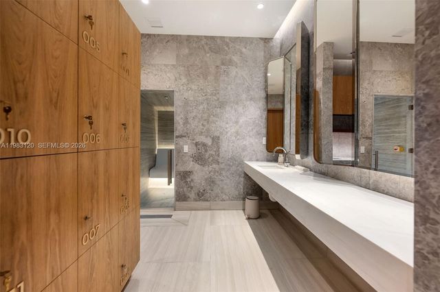 2678 Tigertail Ave 1705, Miami, FL 33133