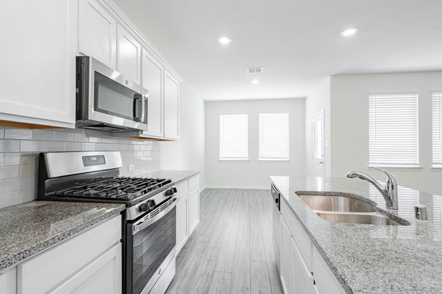 624 Beltrand Lane, Fate, TX 75087
