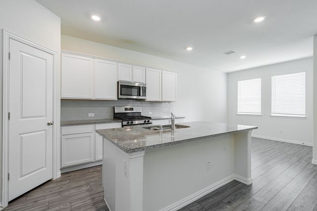 624 Beltrand Lane, Fate, TX 75087