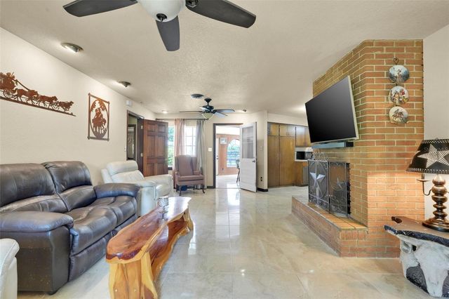 4801 SE HIGHWAY 42, Summerfield, FL 34491
