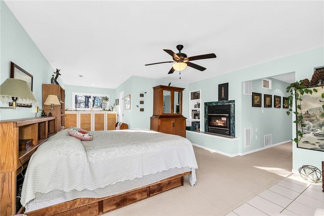 11487 Tony Mountain Road, Fayetteville, AR 72701