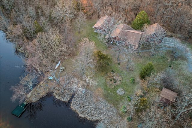 11487 Tony Mountain Road, Fayetteville, AR 72701