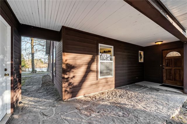 11487 Tony Mountain Road, Fayetteville, AR 72701