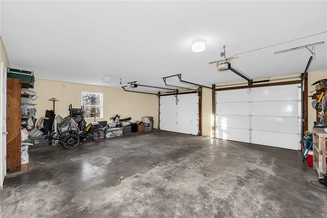 11487 Tony Mountain Road, Fayetteville, AR 72701