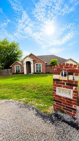 2700 Random Court, Granbury, TX 76049