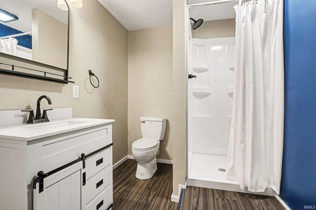 59690 Thornberry Court, South Bend, IN 46614