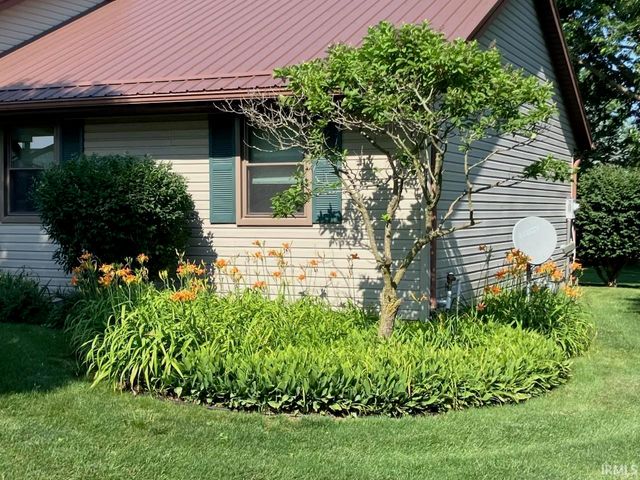 59690 Thornberry Court, South Bend, IN 46614