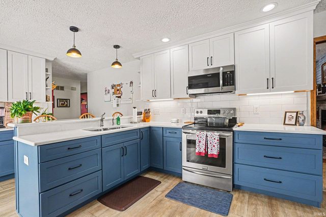 59690 Thornberry Court, South Bend, IN 46614