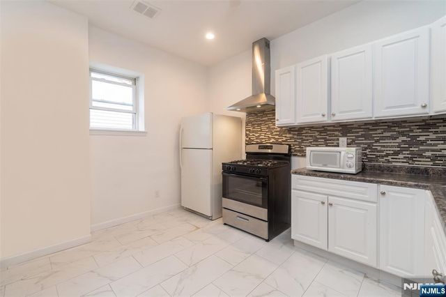 173-175 3rd, Elizabeth, NJ 07206