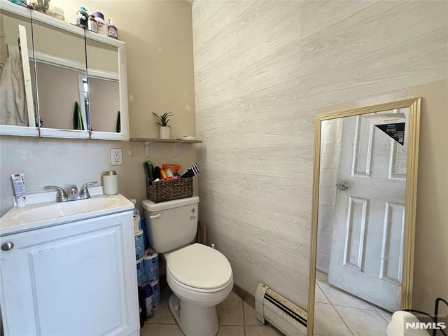 811 30th Street, Union City, NJ 07087