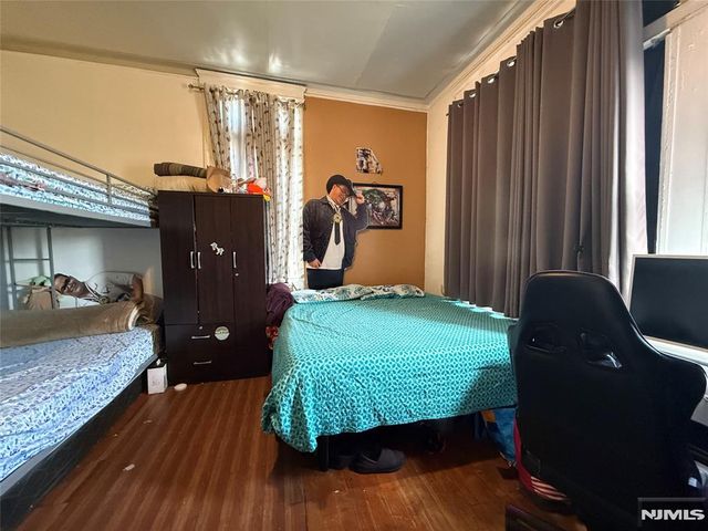 811 30th Street, Union City, NJ 07087
