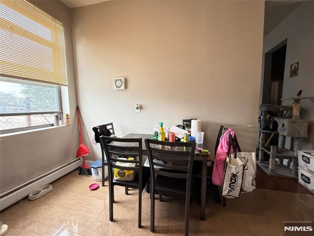 811 30th Street, Union City, NJ 07087