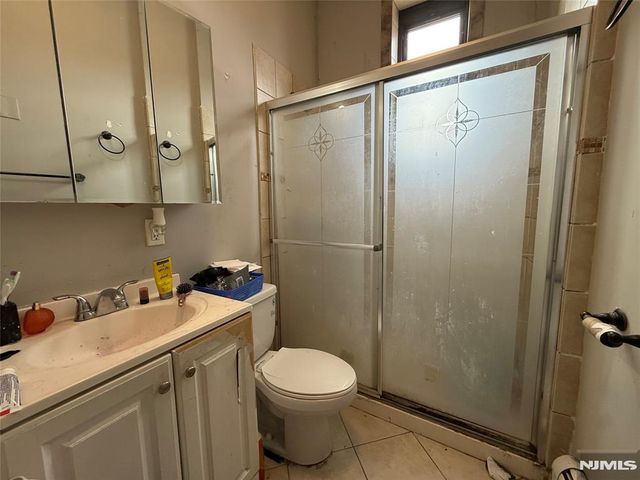 811 30th Street, Union City, NJ 07087