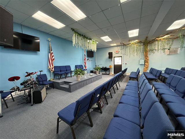 811 30th Street, Union City, NJ 07087