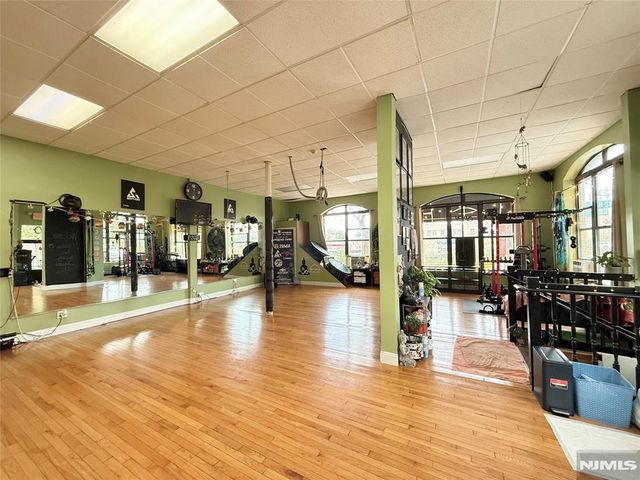 811 30th Street, Union City, NJ 07087