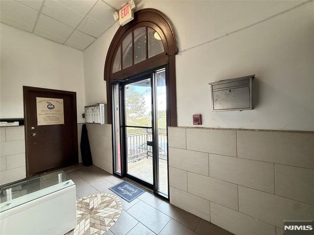 811 30th Street, Union City, NJ 07087