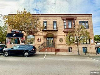 811 30th Street, Union City, NJ 07087