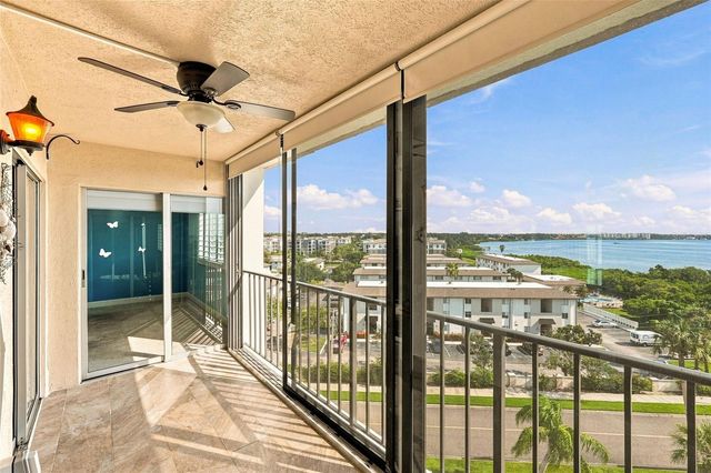 19029 N US HIGHWAY 19 9-704, Clearwater, FL 33764