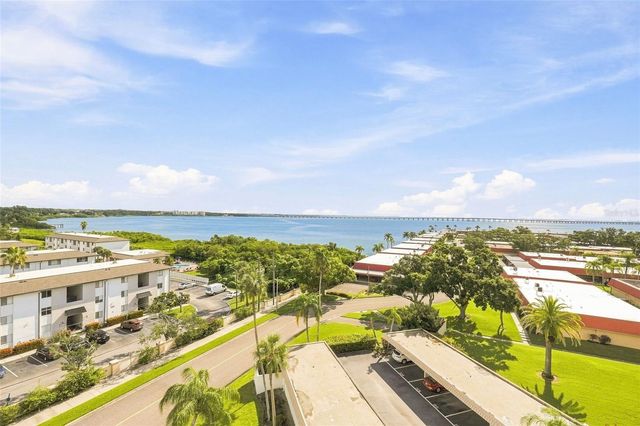 19029 N US HIGHWAY 19 9-704, Clearwater, FL 33764