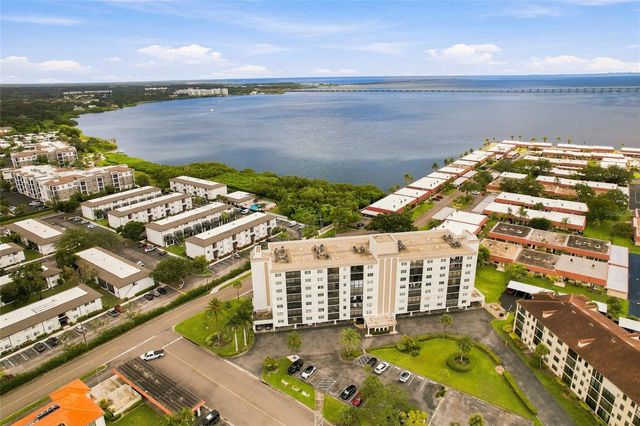 19029 N US HIGHWAY 19 9-704, Clearwater, FL 33764
