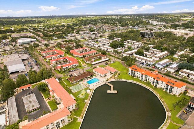 19029 N US HIGHWAY 19 9-704, Clearwater, FL 33764