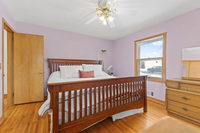 6141 14th Avenue S, Minneapolis, MN 55423