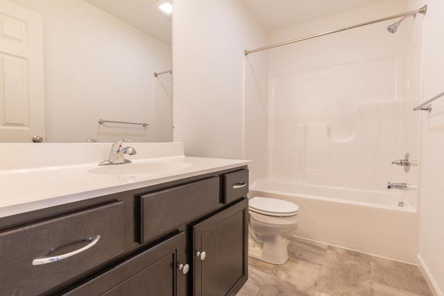 14 MEREDITH WAY, Carlisle, PA 17013