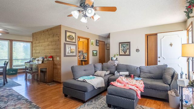 920 Oak Street, Thayer, MO 65791