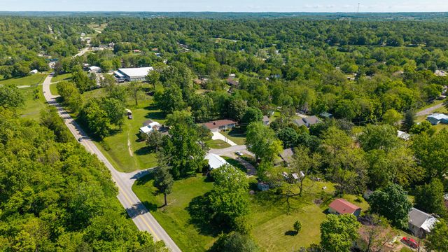 920 Oak Street, Thayer, MO 65791