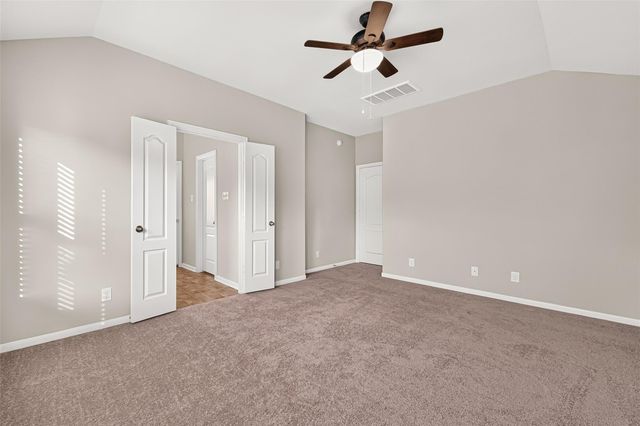 11206 Kingsnorth Drive, Tomball, TX 77375