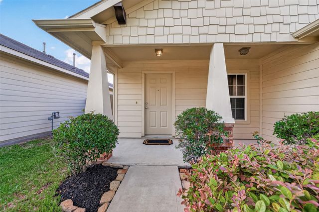 11206 Kingsnorth Drive, Tomball, TX 77375
