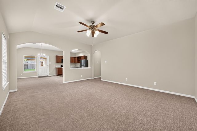 11206 Kingsnorth Drive, Tomball, TX 77375