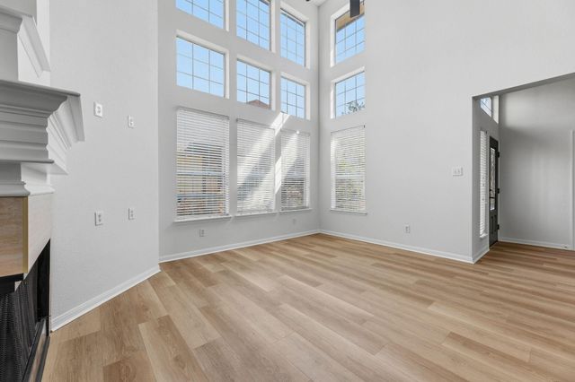 10822 Wysall Cliff Court, Houston, TX 77064