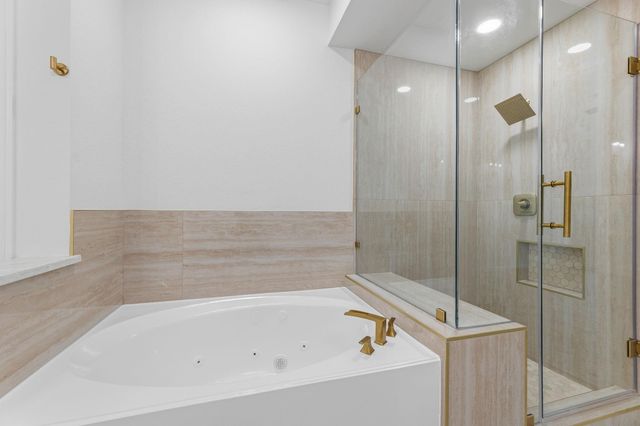 10822 Wysall Cliff Court, Houston, TX 77064