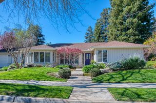 6561 N Thorne Avenue, Fresno, CA 93711