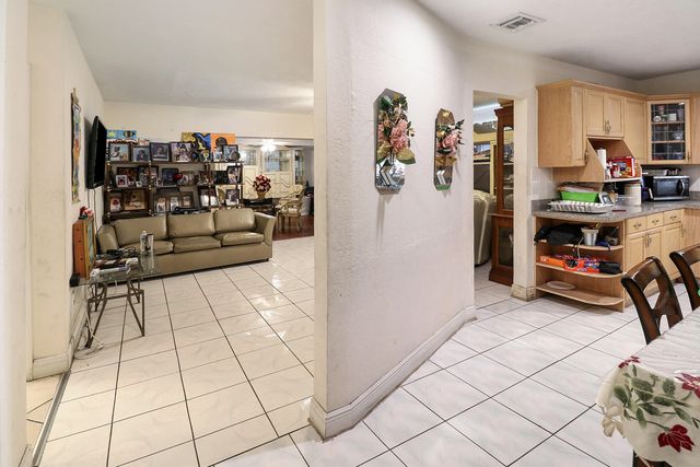 4710 NW 11th Place, Lauderhill, FL 33313