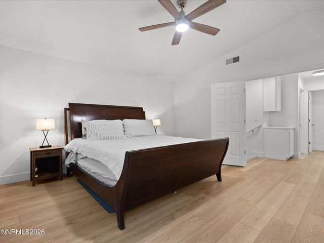 7570 Lighthouse Lane, Reno, NV 89511